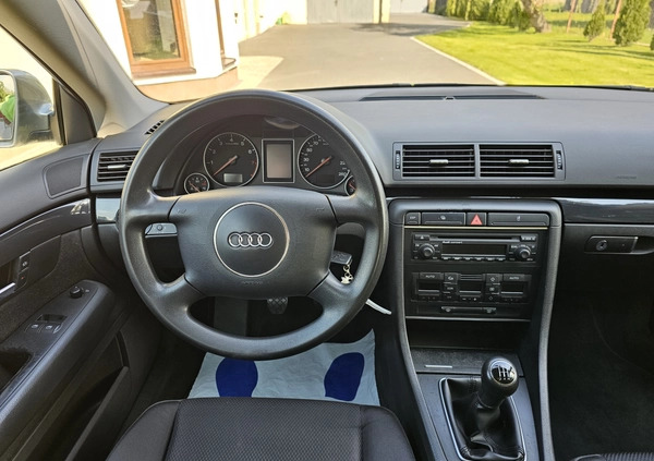 Audi A4 cena 12900 przebieg: 255000, rok produkcji 2003 z Puławy małe 352